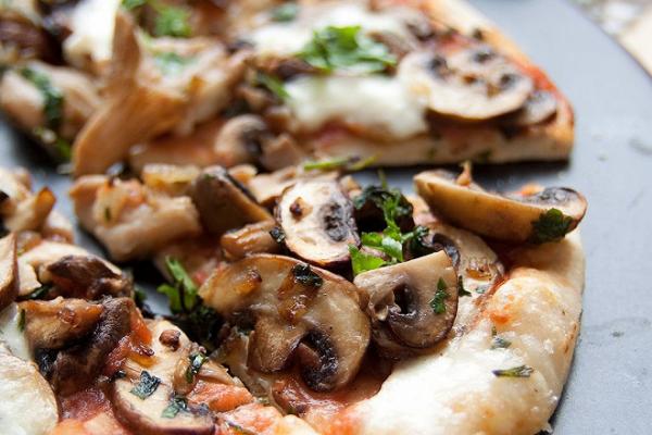 Pizza : FUNGHI